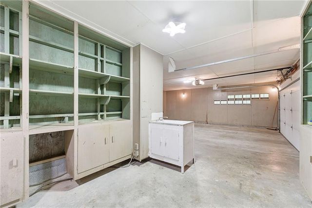 711 W Montgomery Street, Clinton, MO 64735