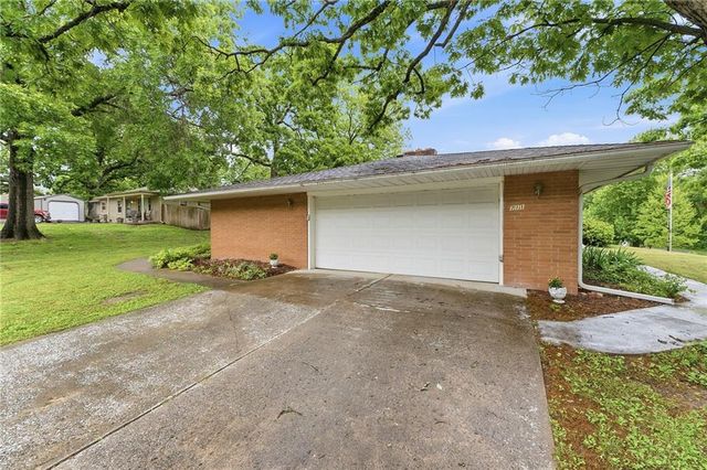 711 W Montgomery Street, Clinton, MO 64735