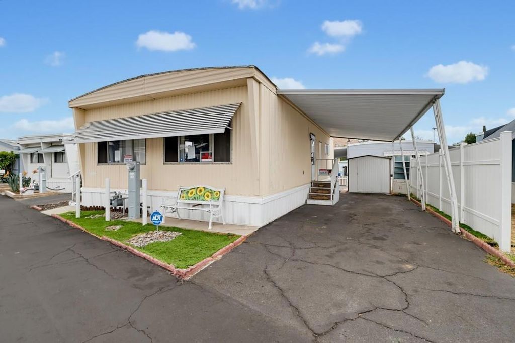 351 E Bradley Ave 80, El Cajon, CA 92021 — photo 4