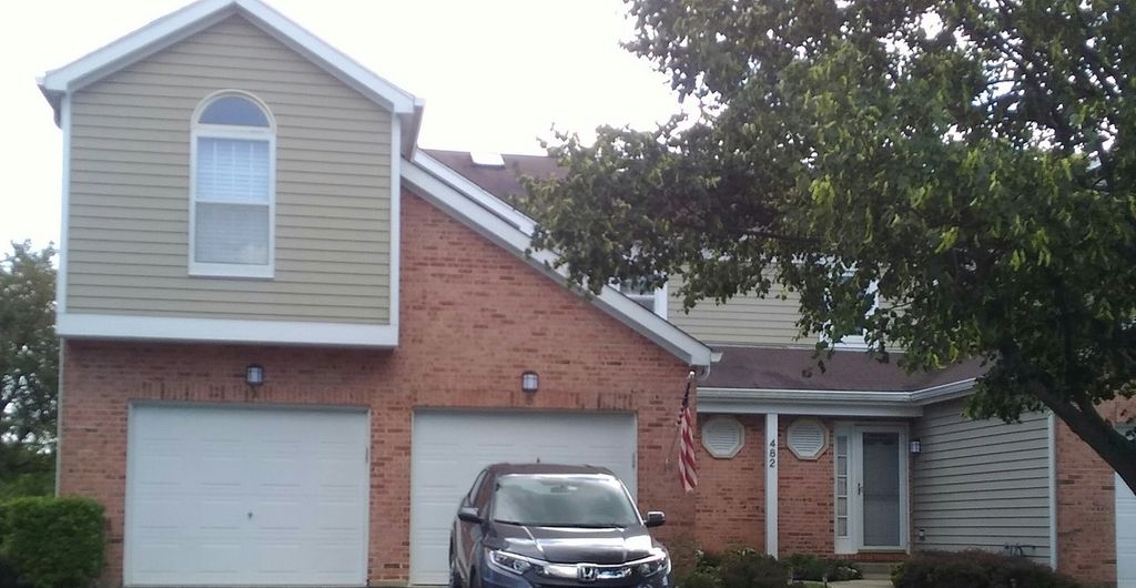 482 Nicole Drive 8B, Bartlett, IL 60103