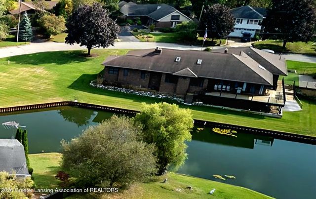 10289 Lafayette, Dimondale, MI 48821