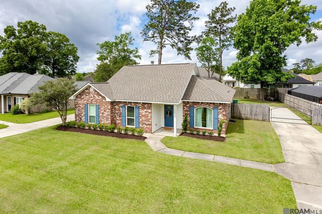 30935 Meadow Wood Blvd, Denham Springs, LA 70726