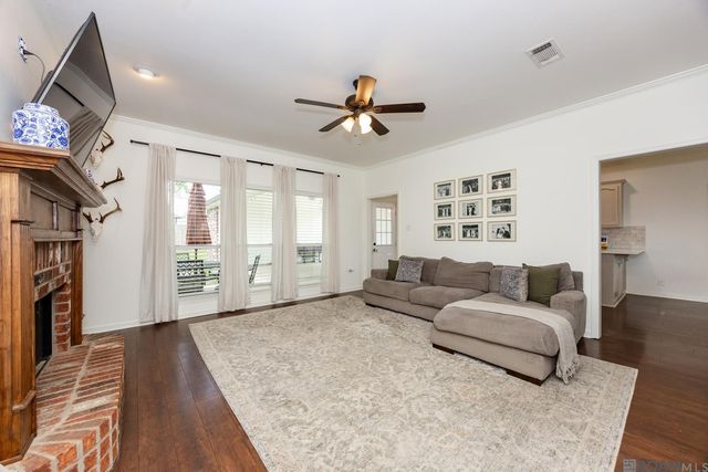 30935 Meadow Wood Blvd, Denham Springs, LA 70726