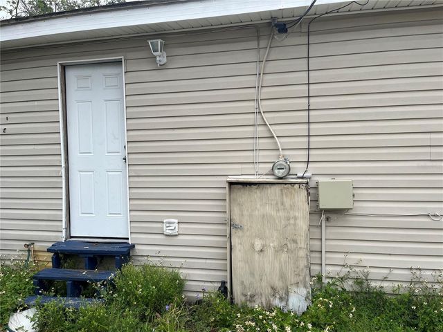 14928 PINECREST ROAD, Tampa, FL 33613