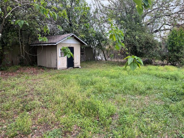 14928 PINECREST ROAD, Tampa, FL 33613