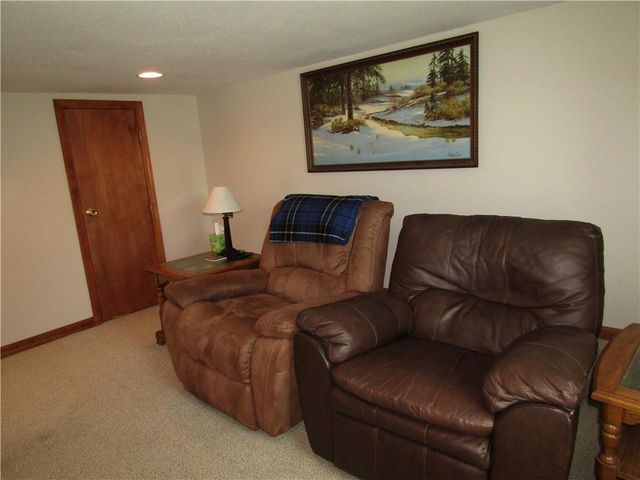 15450 Lake Road 10 Road, Gardner, KS 66030