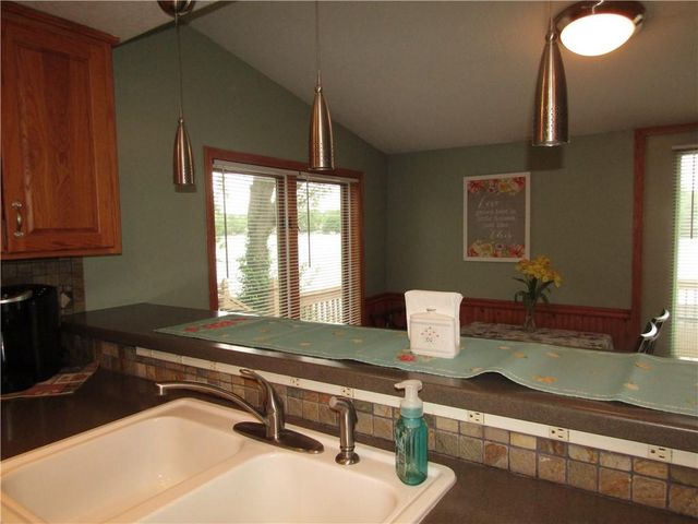 15450 Lake Road 10 Road, Gardner, KS 66030