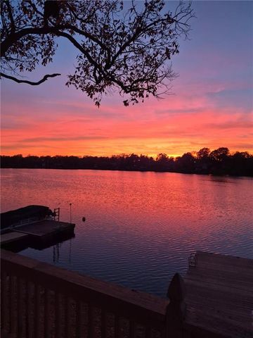 15450 Lake Road 10 Road, Gardner, KS 66030