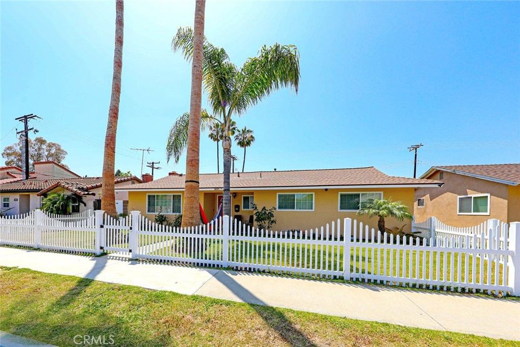 18091 Newland Street, Huntington Beach, CA 92646