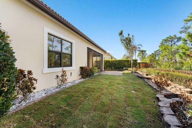 191 SE Calmo Circle, Port St. Lucie, Port St Lucie, FL 34984