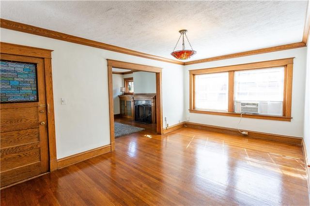 3734 Wyoming Street 2S, Kansas City, MO 64111