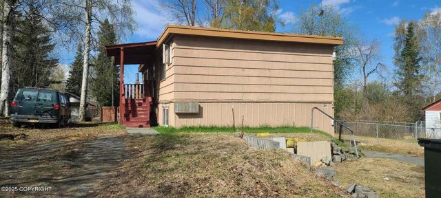 4106 North Star Street, Anchorage, AK 99503