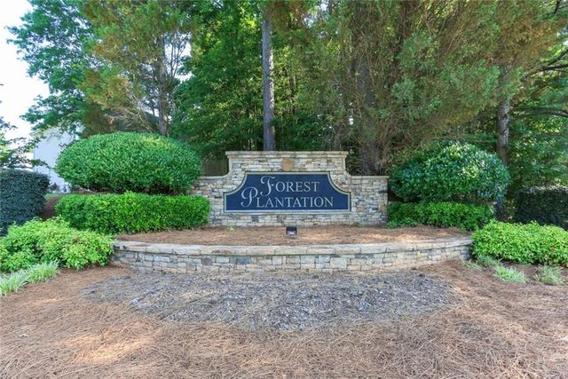 4395 Red Rock Point, Suwanee, GA 30024