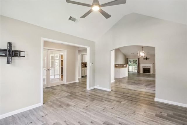 4395 Red Rock Point, Suwanee, GA 30024