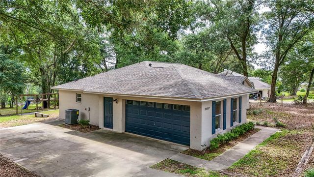 24307 ADAIR AVENUE, Sorrento, FL 32776