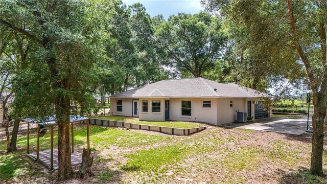 24307 ADAIR AVENUE, Sorrento, FL 32776