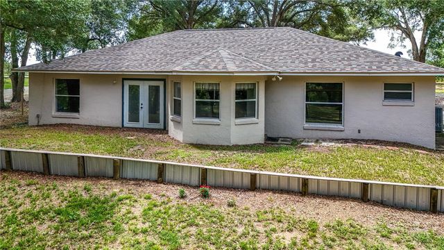 24307 ADAIR AVENUE, Sorrento, FL 32776