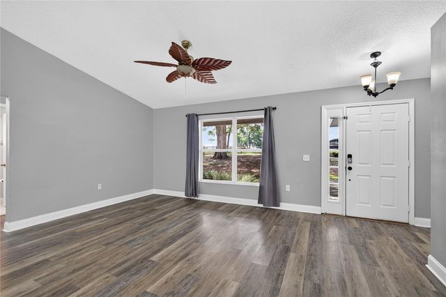 24307 ADAIR AVENUE, Sorrento, FL 32776