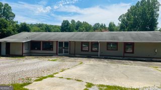 25 N Red Rock Road, Toccoa, GA 30577
