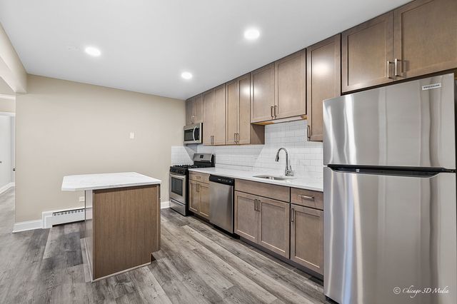 7536 W Lawrence Avenue 1NE, Harwood Heights, IL 60706