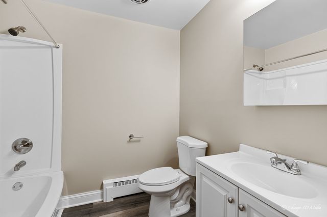 7536 W Lawrence Avenue 1NE, Harwood Heights, IL 60706