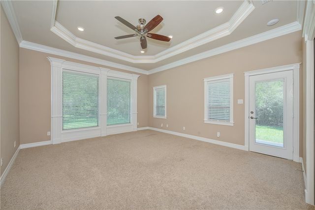17899 Saddle Creek Drive, College Station, TX 77845