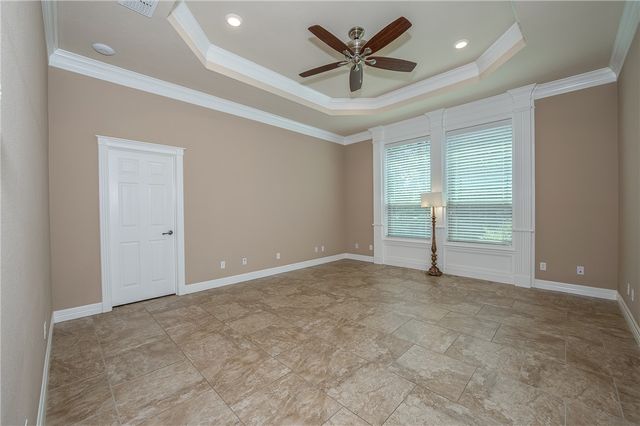 17899 Saddle Creek Drive, College Station, TX 77845