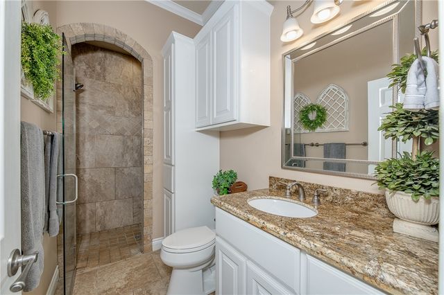 17899 Saddle Creek Drive, College Station, TX 77845