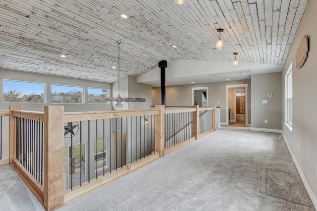 196 Milam LN, Bastrop, TX 78602