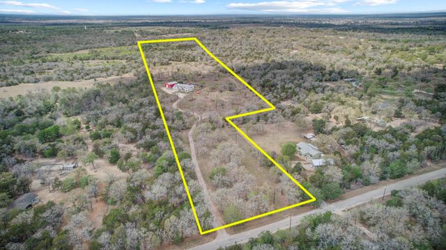 196 Milam LN, Bastrop, TX 78602