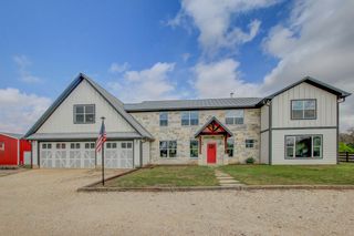 196 Milam LN, Bastrop, TX 78602