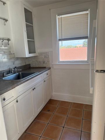 2811 SW 4th St 2, Miami, FL 33135