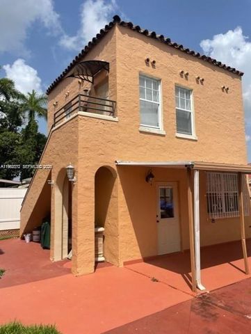 2811 SW 4th St 2, Miami, FL 33135