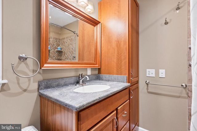 112 SUNNYFIELD DR, Fleetwood, PA 19522