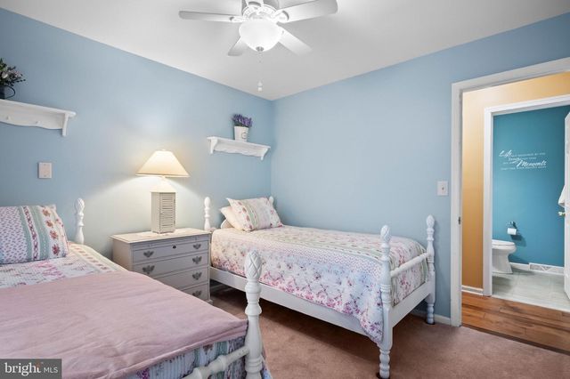 112 SUNNYFIELD DR, Fleetwood, PA 19522