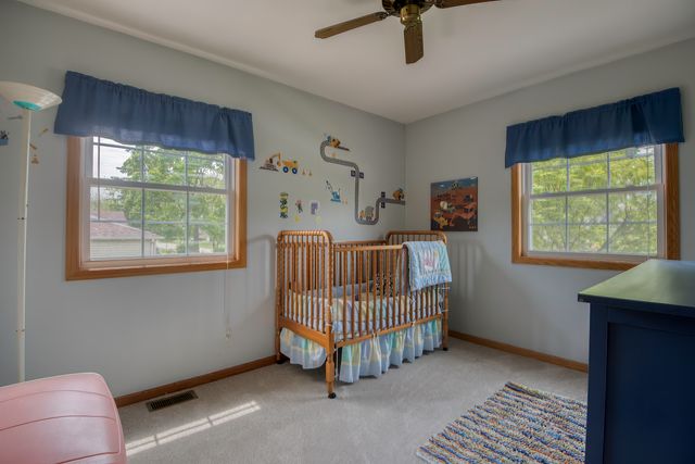 591 Sussex Court, Elk Grove Village, IL 60007