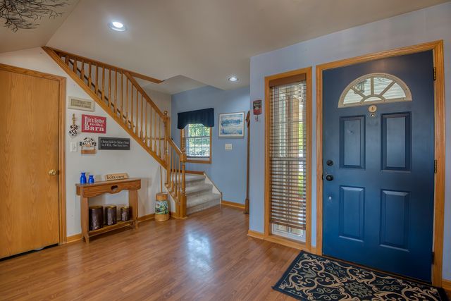 591 Sussex Court, Elk Grove Village, IL 60007