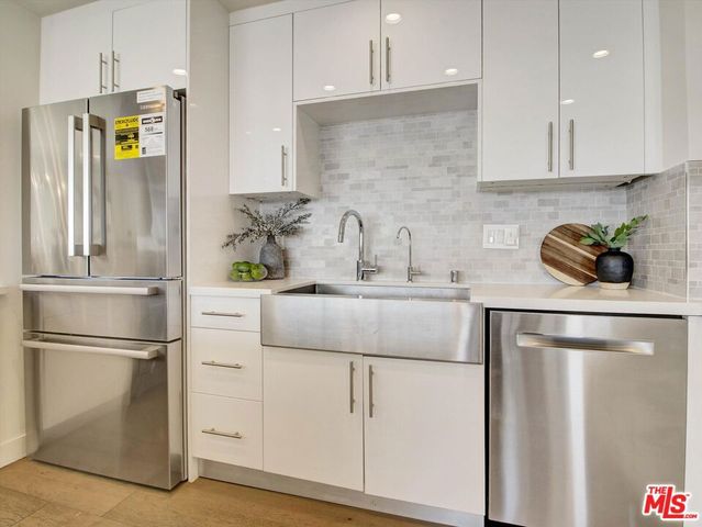 2220 Avenue Of The Stars 2605, Los Angeles, CA 90067