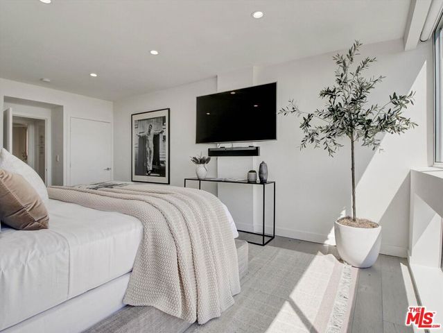 2220 Avenue Of The Stars 2605, Los Angeles, CA 90067