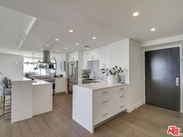 2220 Avenue Of The Stars 2605, Los Angeles, CA 90067