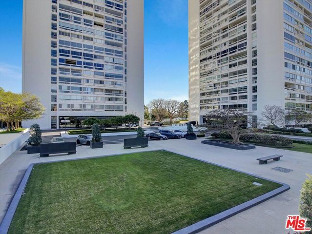 2220 Avenue Of The Stars 2605, Los Angeles, CA 90067