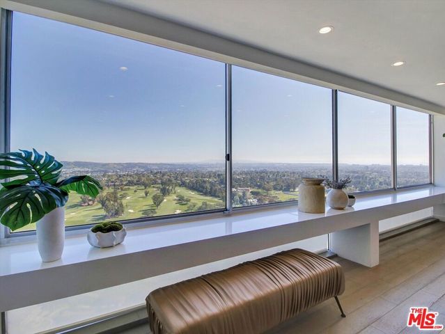 2220 Avenue Of The Stars 2605, Los Angeles, CA 90067