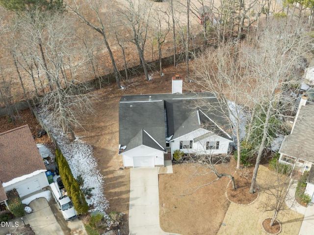 704 Pepperstone Court, Fuquay Varina, NC 27526