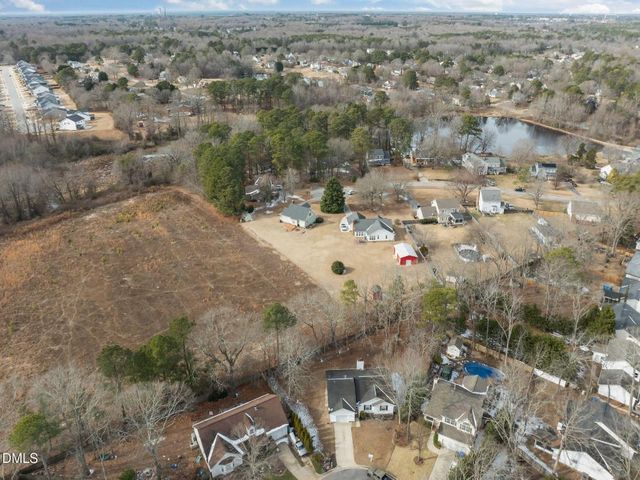 704 Pepperstone Court, Fuquay Varina, NC 27526