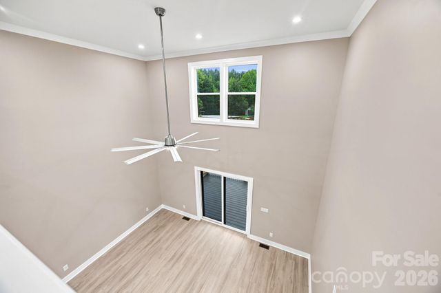 135 Elmwood Road, Statesville, NC 28625
