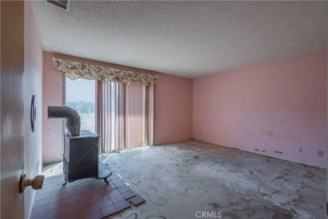 16220 Stone Ridge, Riverside, CA 92504