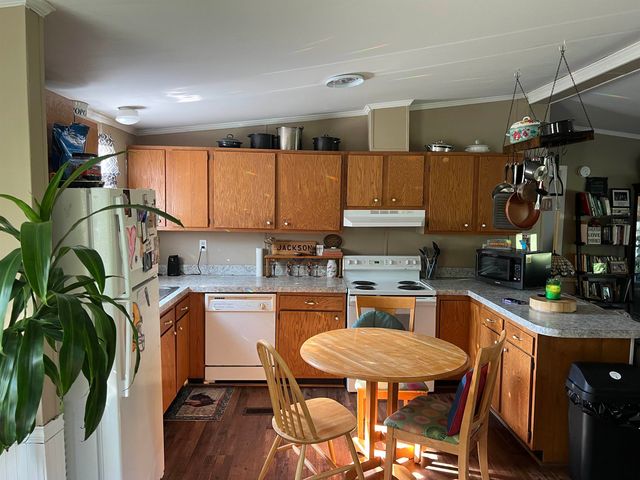 150 CAP BLOUNT LN, Savannah, TN 38372