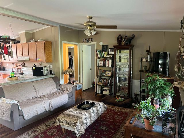 150 CAP BLOUNT LN, Savannah, TN 38372