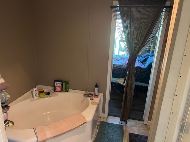 150 CAP BLOUNT LN, Savannah, TN 38372