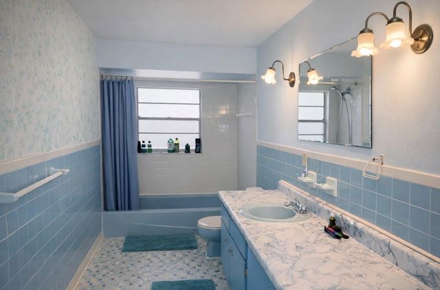 1407 MOSELLE AVENUE, Orlando, FL 32807